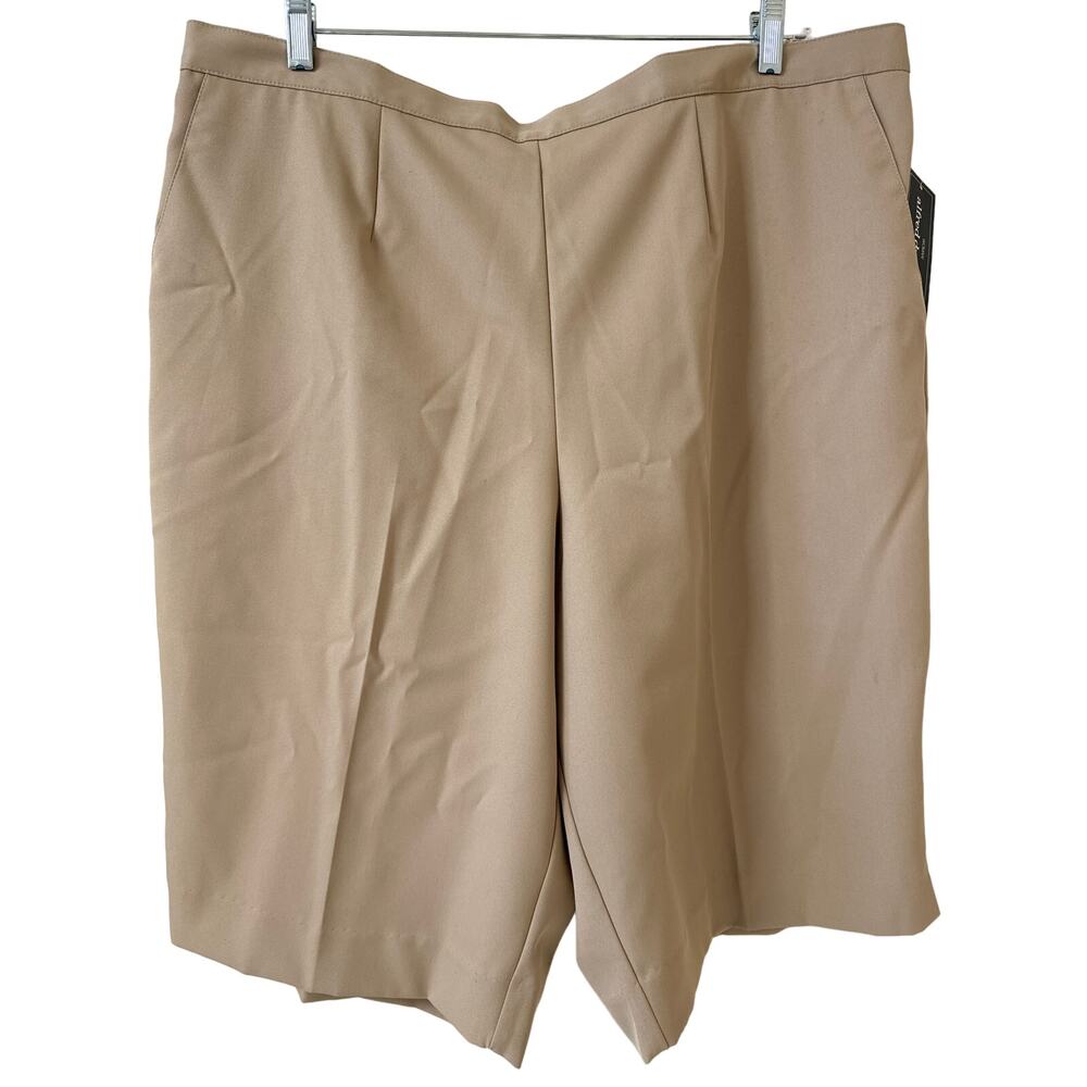 Alfred Dunner Woman Classic Fit Shorts 22W Khaki Comfort Waist Easy Wear, Care